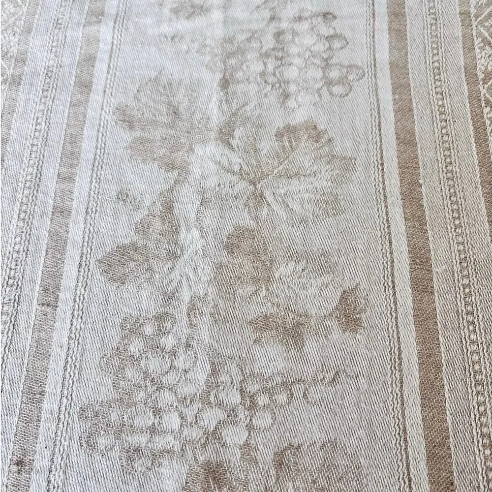 Williams Sonoma 70x126 Linen Cotton Jacquard Grapevine Tablecloth Taupe Ivory